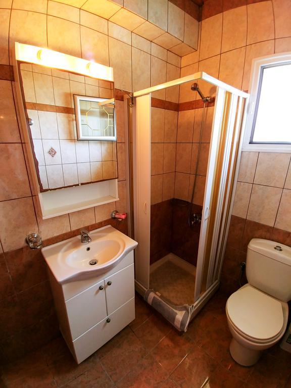 Maria Apartments Агиос-Георгиос-Пагон Экстерьер фото